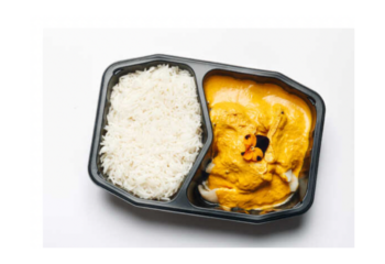 Korma Chicken Curry, brown rice & seasonal vegetables- 450 g