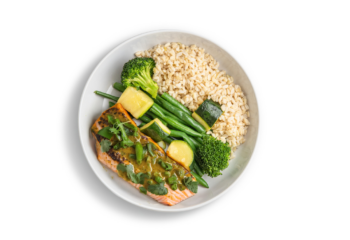 Salmon, Thai Green Curry , brown rice & seasonal vegetables- 350 g