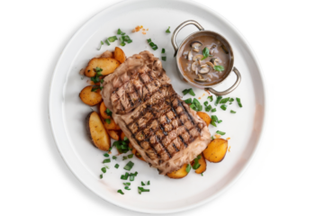 Chargrilled Grass Fed Rump With Mushroom Sauce, potatoes mash- 350 g